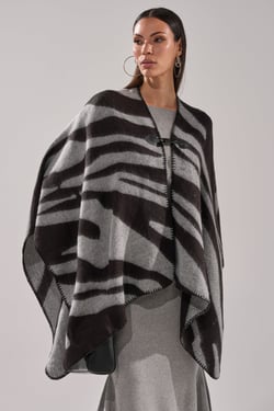 AKIRA Wild Child Knit Poncho | Black