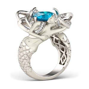 Jeulia Blue Cushion Cut Sterling Silver Mermaid Ring