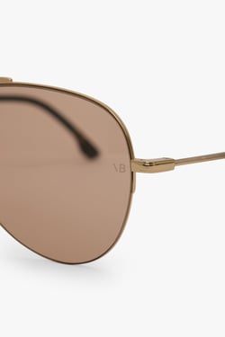 Victoria Beckham Metal Pilot Sunglass In Gold Blue - ONE SIZE - Womens