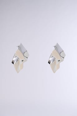 AKIRA Mirror Oversized Studs