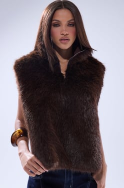 AKIRA Sure Thang Fur Turtleneck Top Pullover | Brown | Size 1X/2X