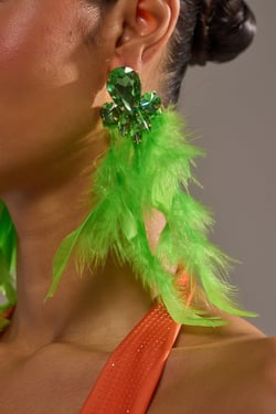 AKIRA Show It Off Earrings