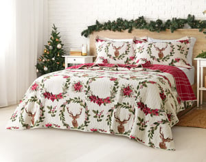 QE Home Holly Wreath Cotton Quilt Set, Botanical, White, King