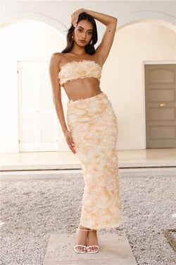 Hotel Lobby Maxi Skirt Yellow