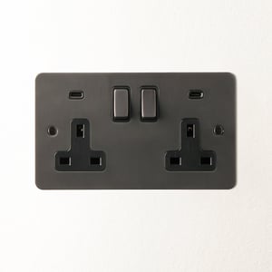 Lucian double socket with USB type C with black inserts in bronze