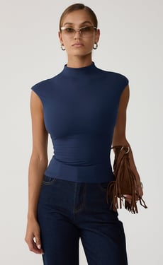 Emilie Top (Navy) - US 4