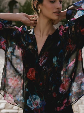 Robert Graham Poppy Long Sleeve Shirt