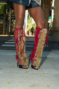 AKIRA Azalea Wang Shaine Multi Gladiator Stitch And Fur Sandal | Black | Size 12