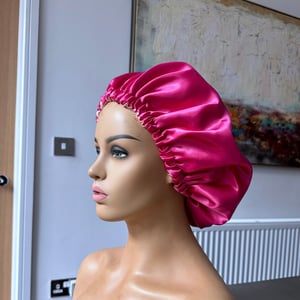 Reversible satin hair bonnet