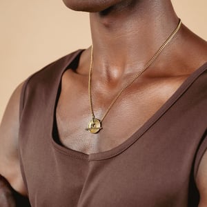 Ajia mens pendant - Handmade in Kenya