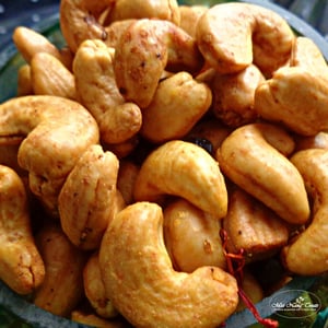 Savoury Saffron Cashews ( Nang Cashew - Safprika )