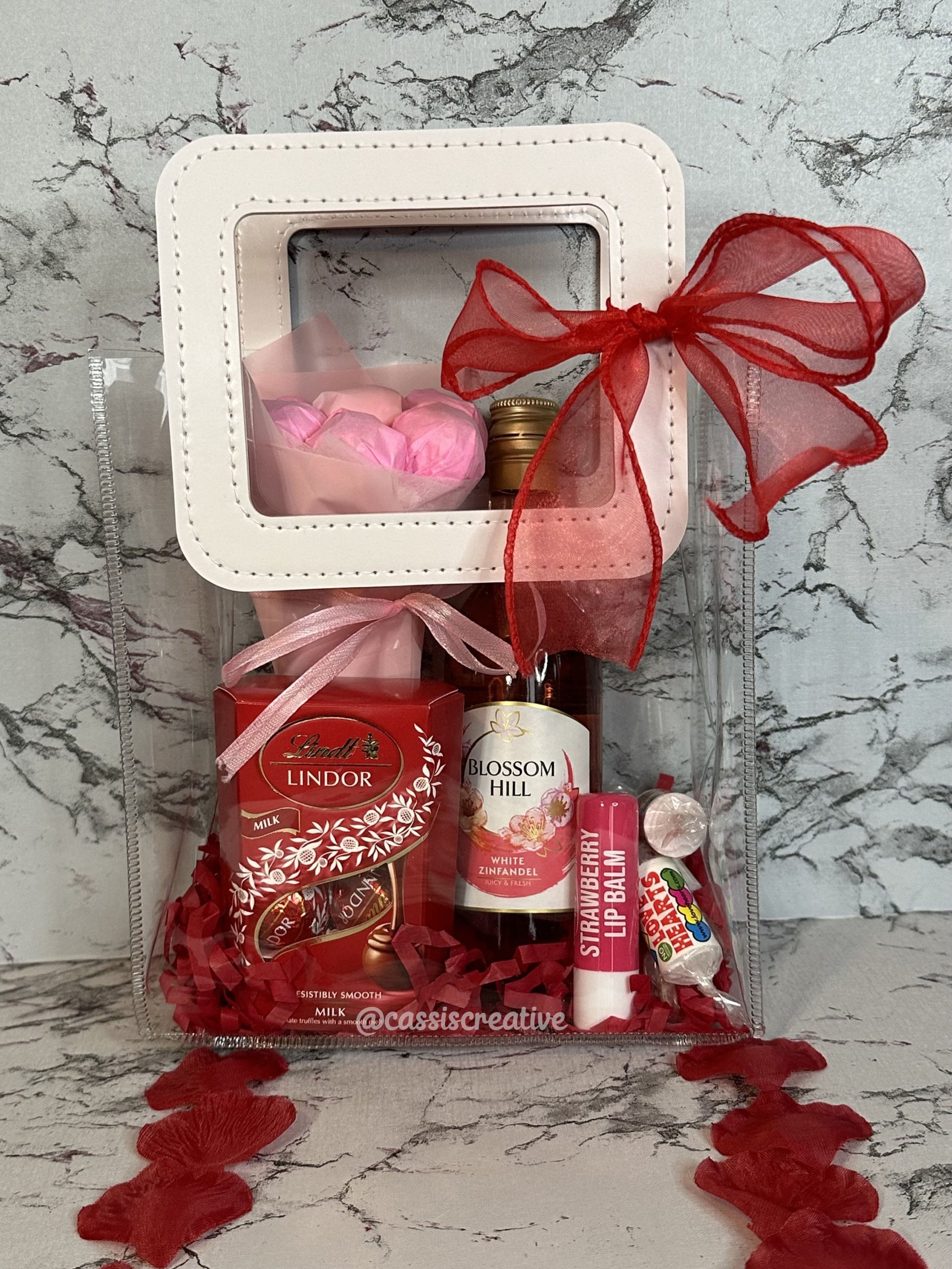 Valentine’s Day Ladies Gift Bag | UK Valentine’s Day Gift