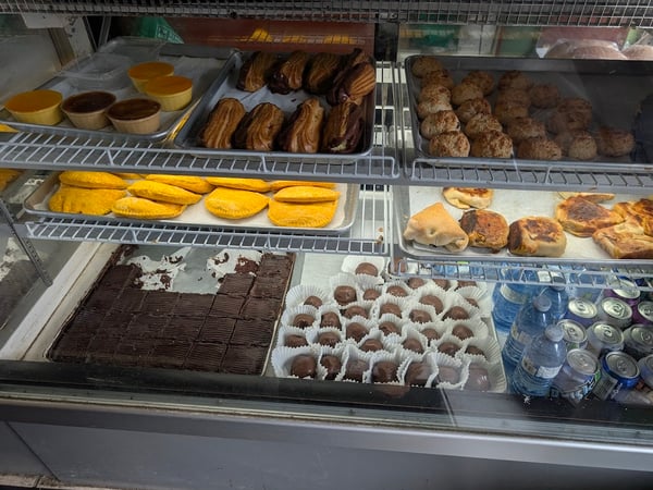 Absolute Bakery & Café