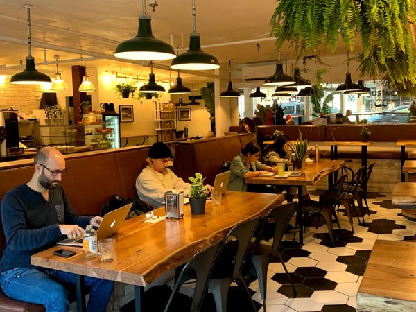Moustache Café