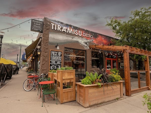 Tiramisu Cafe & Bistro