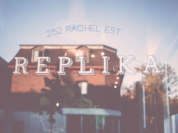 Café Replika