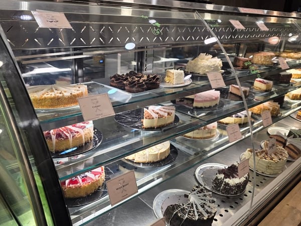 Oh So Good Desserts & Coffeehouse