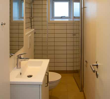 apartment Renoveret lejlighed med nye vinduer og gulve