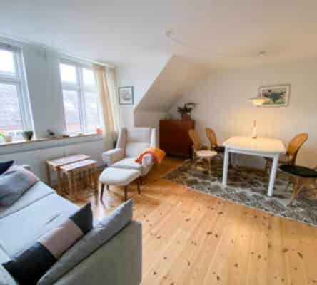 apartment Charming 2-room top-floor apartment in Vestbyen