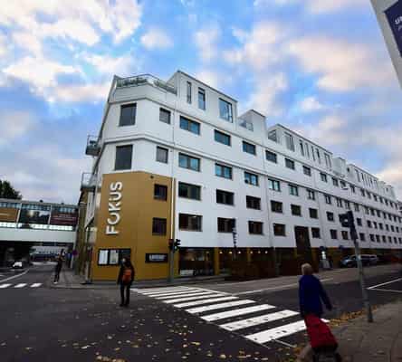 apartment Bright 73 m2 apartment with industrial charm in Vestbyen