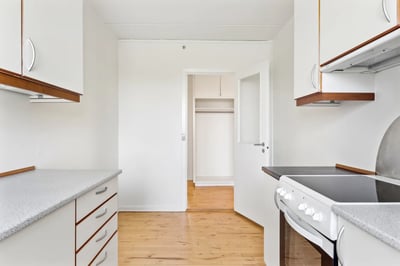 Lovely 4-room apartment with balcony and great location - Thulevej, Aalborg SØ - 4