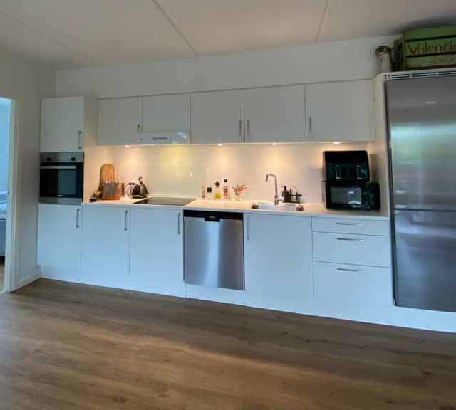 apartment Bright 3-room apartment with a large balcony and a view over the city