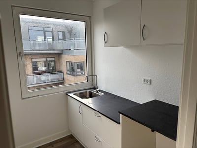 Lys lejlighed ved Herning gågade med altan - Bredgade, Herning - 3