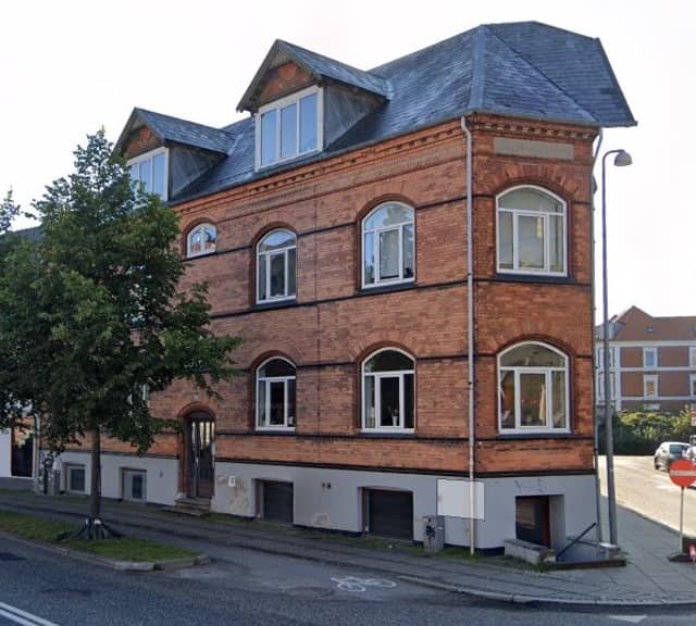 apartment Lys 3-værelses lejlighed med hems