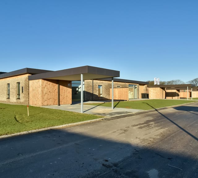 townhouse Modern semi-detached houses in scenic surroundings