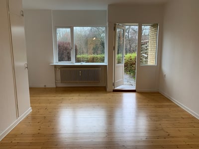 Pæn 2-værelses lejlighed med altan! - Violvej, Kolding - 2