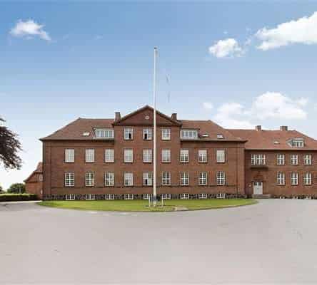 apartment Charmerende skolebolig i Ringe - 96 m²