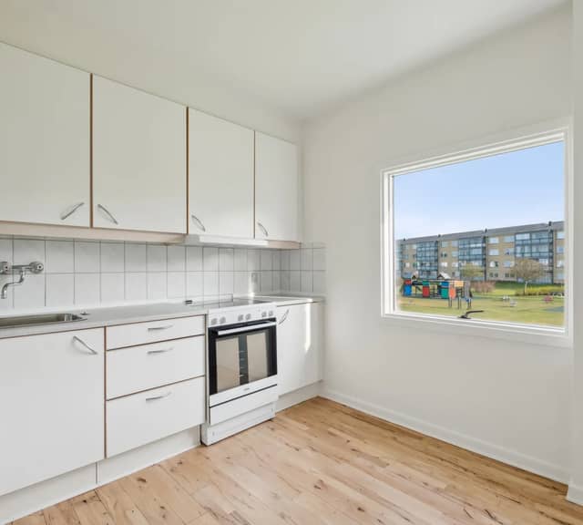 apartment Familievenlig lejlighed med altan og gratis parkering
