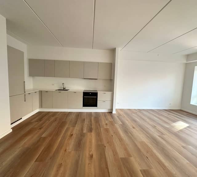 apartment Lys 3-værelses lejlighed med altan og flot udsigt