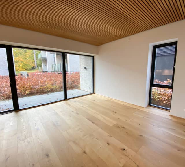 apartment Lys 2-værelses med naturudsigt og altan