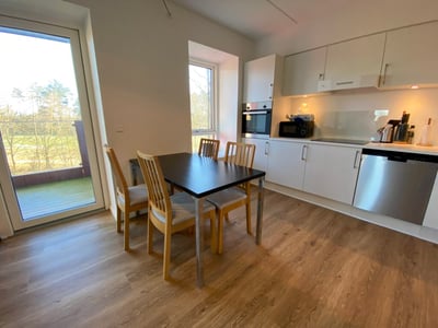 Bright 2-room apartment with a large balcony and park view - Egeparken, Aalborg - 3