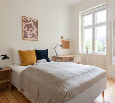 room Lyst værelse i renoveret lejlighed på Frederiksberg