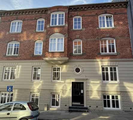 apartment Lækker lejlighed med 2 vær i Randers C