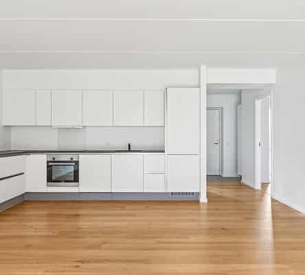 apartment Moderne 4-værelses med stor solrig altan