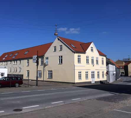 apartment Charmerende 3-værelses duplex med altaner
