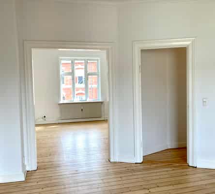 apartment Lys 3-værelses lejlighed i Aalborg midtby