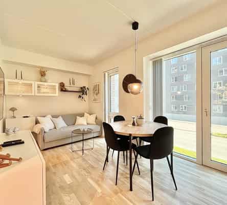 apartment Lys 1-værelses lejlighed på 38 m² i Aalborg