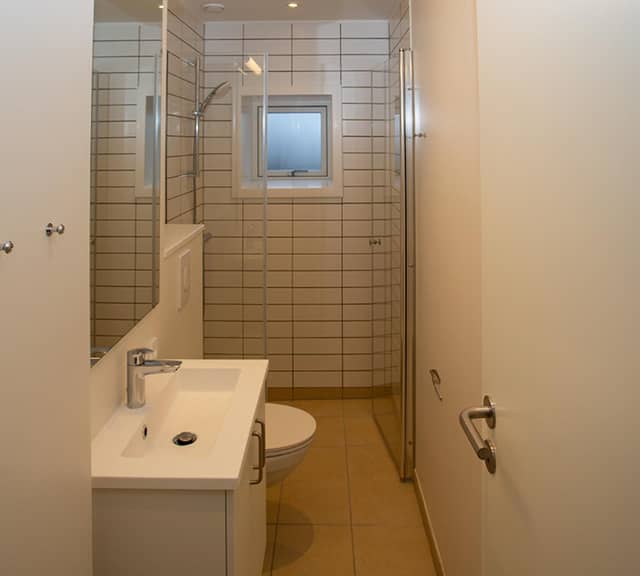 apartment Renovated apartment with new windows and floors