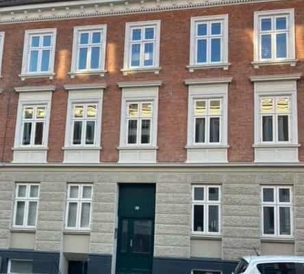 apartment Lys og charmerende lejlighed centralt i Aalborg
