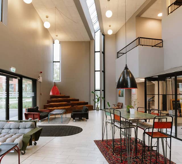 apartment Modern Co-Living Community for Students and Young Professionals