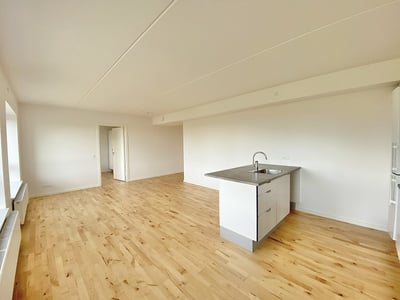 Title: Bright and Modern 3-Room Apartment in Aalborg - Kollegievej, Aalborg - 3