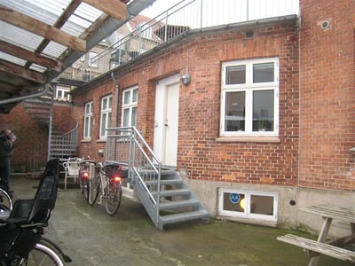 2-værelses lejlighed i rolig ejendom i Odense C - Hans Tausens Gade, Odense C - 1