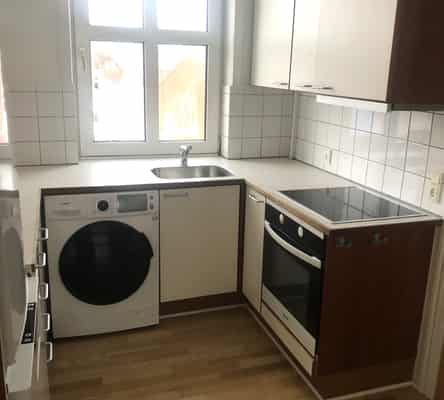 apartment Newly renovated 2-room apartment with washer-dryer