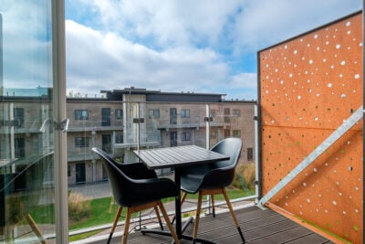 Møbleret og moderne 2-værelses med altan - Venøsundvej, Aalborg Øst - 3
