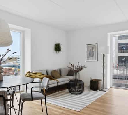 apartment Spacious 4-room apartment in green surroundings in Herlev