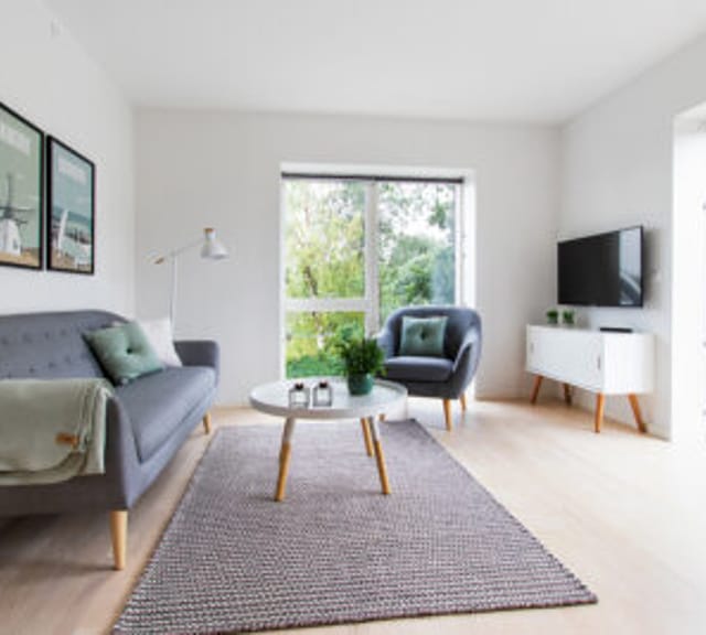 apartment Furnished 3-room apartment with balcony or terrace